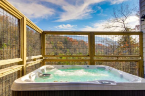 Gatlinburg Cabin with Game Room, Hot Tub and Mtn Views